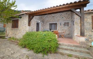 2 Bedroom Stunning Home In Popolasca - - 1