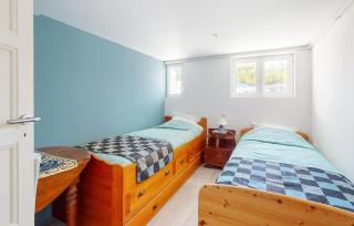 3 Bedroom Beautiful Home In Royan - Royan - 1