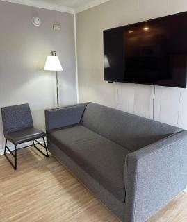 The Burgundy Inn Hotel and Apartments - Ocean City - 7