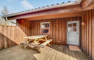 4 Bedroom Amazing Home In Hals - 9