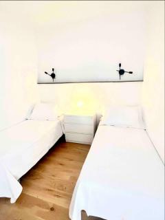Apartamento privado en hotel occidental puerto Banús - Marbella - 9