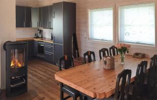 3 Bedroom Stunning Home In Bøvågen - Bøvågen - 5