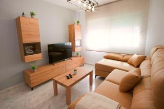 Ave Huelin 3Rooms Alojamiento con Parking y AC - Málaga - 5