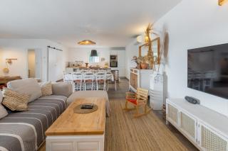 La Vi A Bel : Villa 4* aux inspirations méditerranéennes - Cournonterral - 1