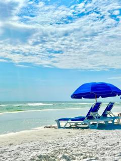 Beach access close to Walmart, Bowling,skating and Game room - Panama City Beach - 0