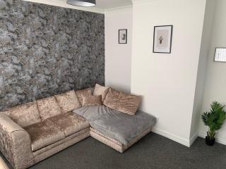 Relocating - Moving House - Contractors - Manchester - 5