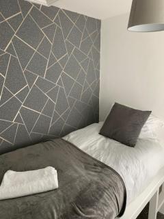 Relocating - Moving House - Contractors - Manchester - 3