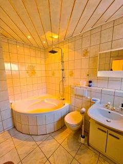 B&R Ferienhaus In der Nähe des Flughafens - Norimberga - 5