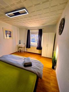 B&R Ferienhaus In der Nähe des Flughafens - Norimberga - 8
