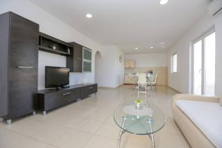 Apartments Petar - Rtina - 1