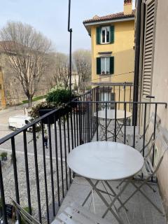 Piazza Mascheroni Home - 4