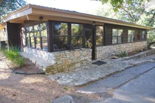 Riverfront Home On 40 Acres W Firepit, Hot Tub - Wimberley - 5