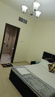 Luxury Rooms - Dubai - 1