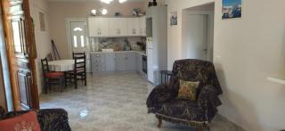 Mihalis Vrion Apartment - Vrion - 2