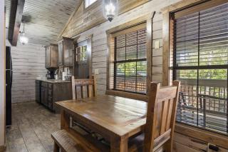 Lake Front Cabin on Indian Point - Branson - 3