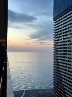 Luxurious Orbi City Aparthotel - Floor35 - 7