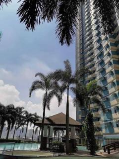 The grand towers manila studio - Manila - 1