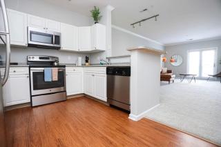 Comfortable Apartment with Pool Gym & other Amenities #3304 - Woburn - 6