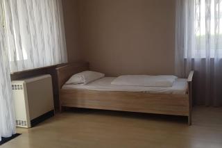 !!! Wohnung in Tauberbischofsheim am Brennerring !!! Tolle Lage / Ferienwohnung / Urlaub / Handwerkerunterkunft / im Erdgeschoss - Tauberbischofsheim - 4