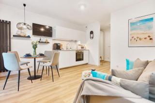 Golden Hour Apartments- Plac Słowiański 26 - Świnoujście - 6