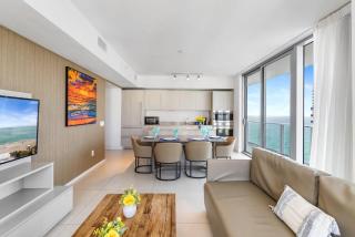 High Floor Corner 2 BDR at Lyfe Resort - Hollywood - 3