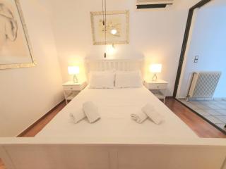 Kavouri Seaside 85sqm Apartment 5' from the beach - Athens - 7
