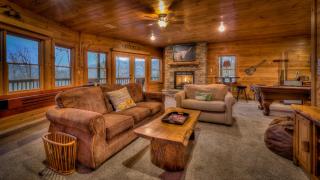 Out of Office Inn - Blue Ridge - 8