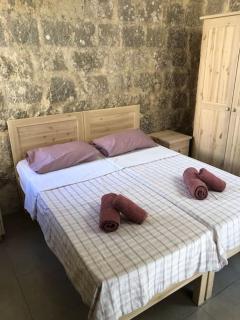 Double heated pools, free AC - Nadur - 0