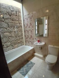 Double heated pools, free AC - Nadur - 4