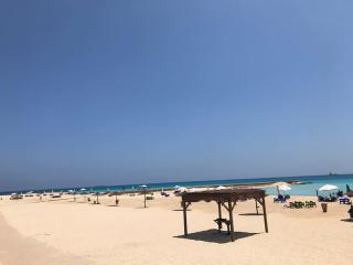 Intimate Mediterranean Chalet - 1