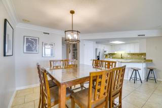 Pool on the Beach Airy Orange Beach Condo! - Orange Beach - 9