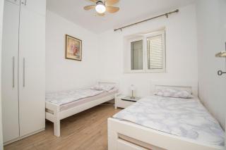 Apartment Filipovic - Bilice - 5
