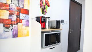 Valentina Studio Transit Apartment in Masdar City - Abu Dhabi - 8
