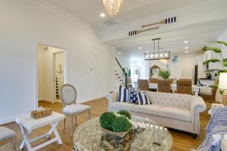 Ocean View Home with Beach Shuttle, 5 Mi to Coast! - 5