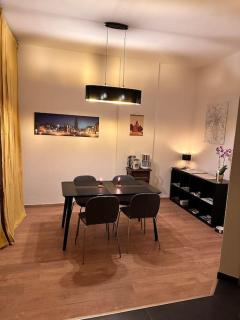 City Altstadt Appartement in unmittelbarer Nähe zu Saale und Marktplatz mit privatem Parkplatz - Halle an der Saale - 3