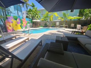 6 Bedroom 6 Bath Guesthouse on Duval Street - Key West - 9