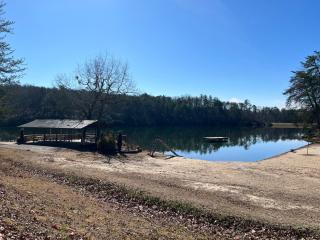 Boo Boo's Cabin - Lake Front! - Cleveland - 6