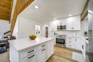 Family Friendly Modern Cabin in Munds Park! - Munds Park - 2