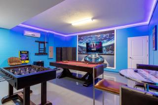 Thematic Home with Private Pool Spa Game Room - Davenport - 4