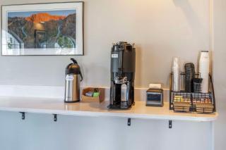 SureStay Plus by Best Western Enterprise - Enterprise - 3