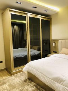 Luxurious Lake View Flat 2BR 115 - 7