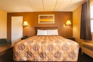 Faulds Motel - Sarnia - 9
