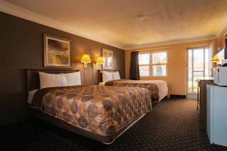 Faulds Motel - Sarnia - 3