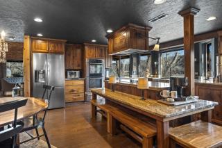 Zion's Cabin and Boujee Barn - Virgin - 7