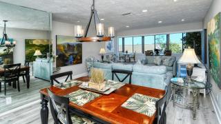 1255-305 Picturesque Garden Views - 3