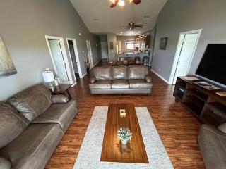Lakefront and Lake View Indian Point Condo with Boat Slip - Branson - 3