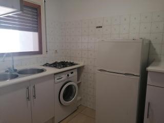 Apartamento en Segunda Línea de Playa con Terraza, WIFI y Parking en Santa Margarita - ES-258-120 - Roses - 2