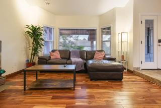 Canyon Breeze - Private Home with Hot Tub & Views - 7