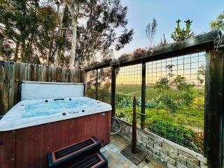 Canyon Breeze - Private Home with Hot Tub & Views - San Diego - 0