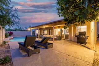 Scottsdale Upgraded 4BR with Pool & Near Golf - Scottsdale - 9